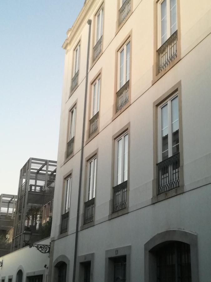 Elegant 3 Bedroom Flat With View In Principe Real Lizbona Zewnętrze zdjęcie